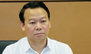 Bộ trưởng Đỗ Đức Duy bị cảnh cáo
